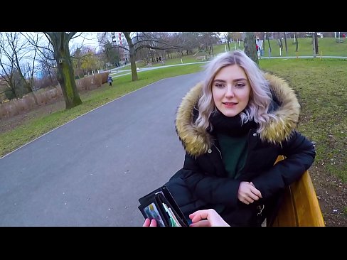 ❤️ Swallows a stranger's hot cum for money - blowjob in the park by Eva Elfie Porno at en-us.fulldesisex.ru ﹏